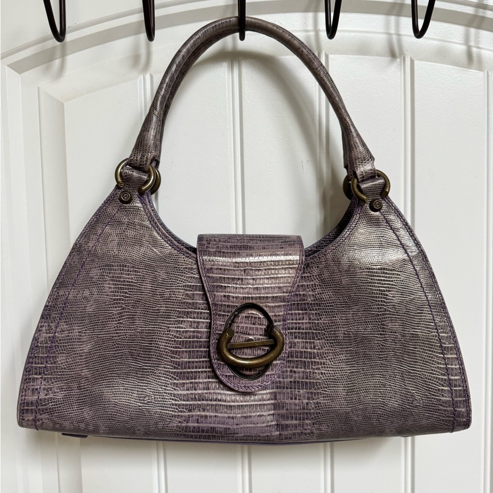 Francesco Biasia Lilac Crocodile Pattern Leather Turnlock Shoulder Purse. 14x7x2